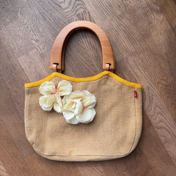Vintage Miss Sixty Wicker Bag with Flowers & Yellow Trim - Picture 2 of 13